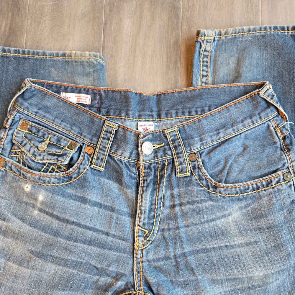 True Religion Ricky Relaxed Straight Blue Jeans button pockets Mens 31 x 31 - Picture 2 of 10